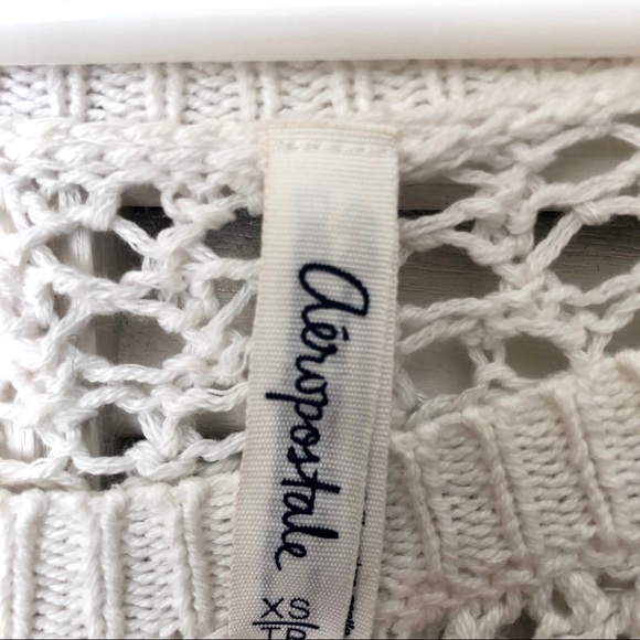 SOLD! Knitted White Crop Trop, XS - Picture 4 of 4